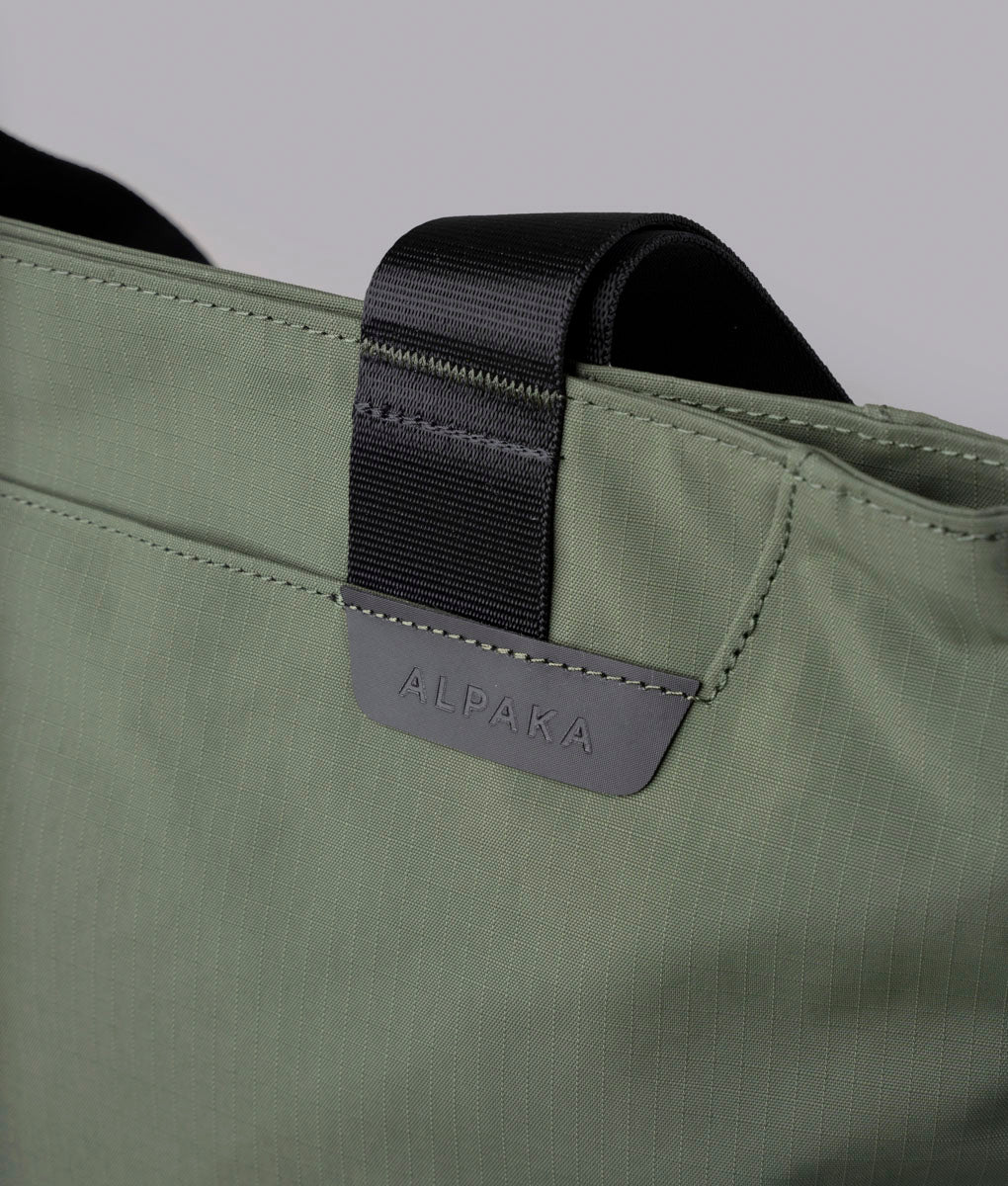 ALPAKA（アルパカ）　ELEMENTS TOTE | Mサイズ