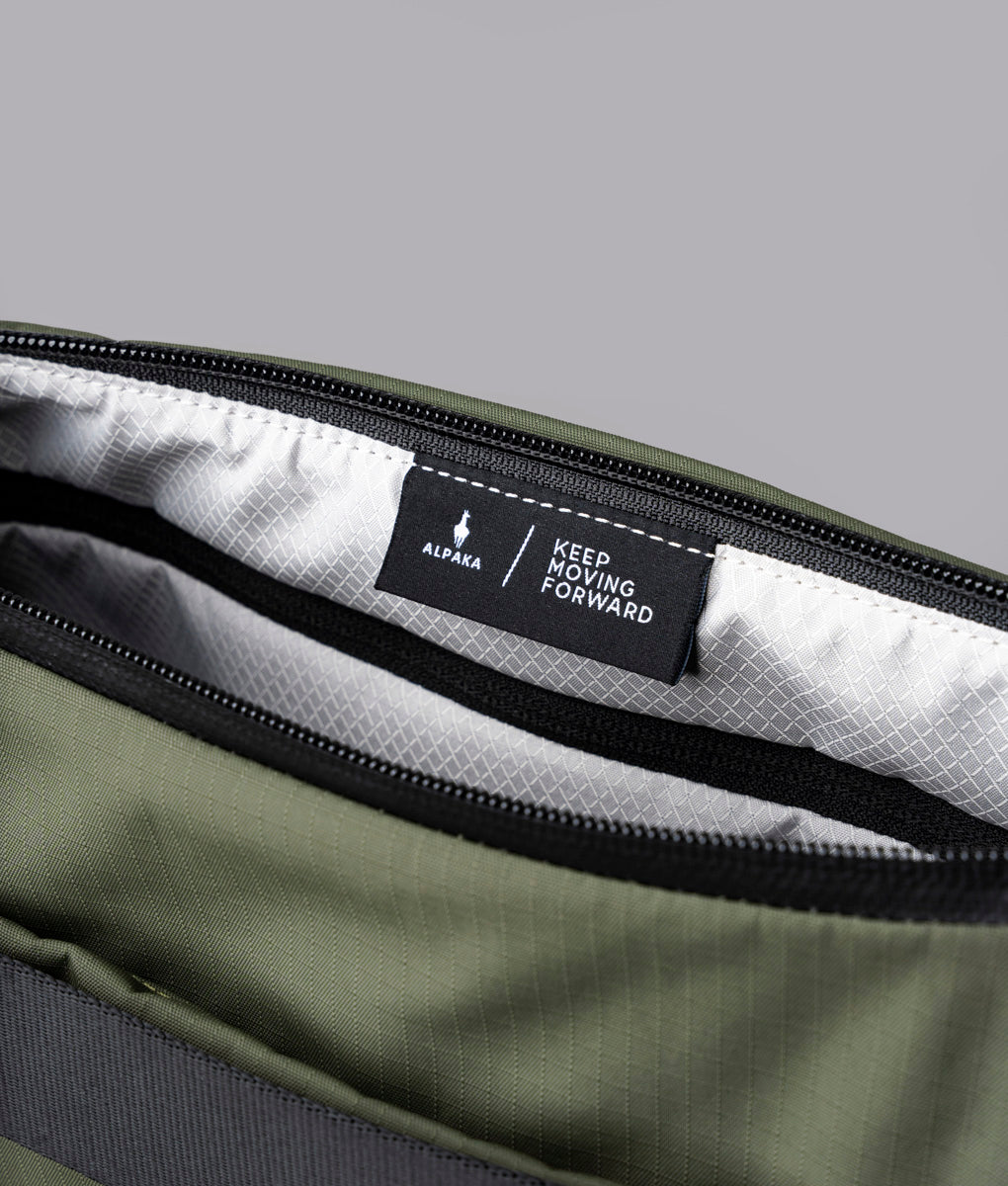 ALPAKA（アルパカ）　FLIGHT SATCHEL