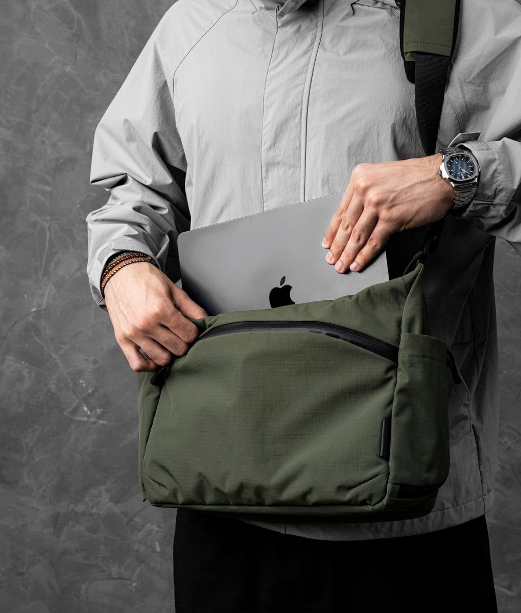 ALPAKA（アルパカ）　FLIGHT SATCHEL