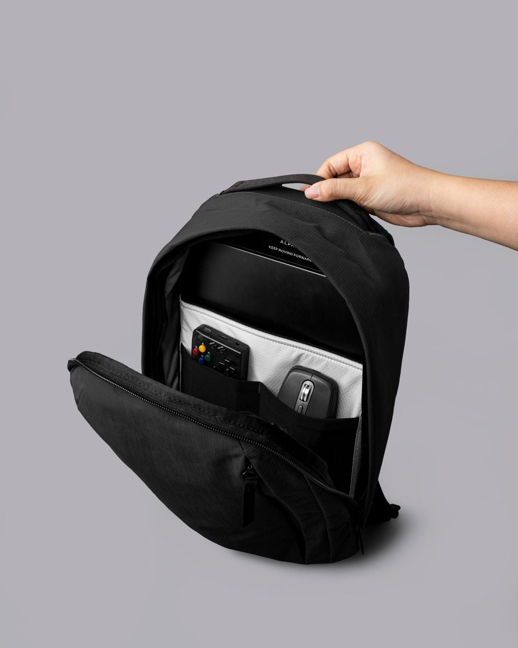 ALPAKA（アルパカ）　METRO BACKPACK AXOFLUX 400D